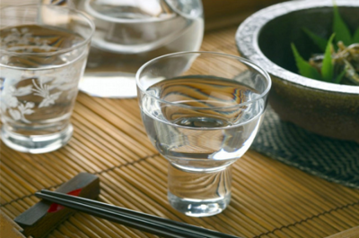 酱香型白酒加盟品牌选择与酒类经营策略指南